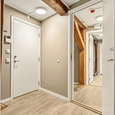 2026 New Built - 5 Units - 4br - 2br - Skb17